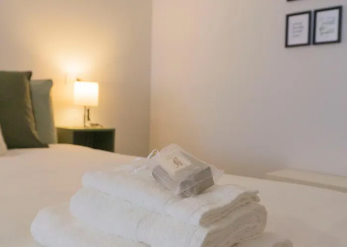 Borgovico * קומו